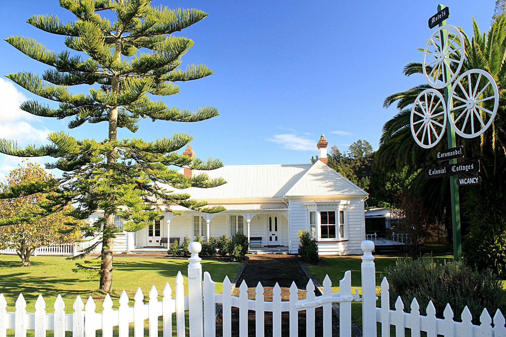 Coromandel Cottages Buitenkant foto